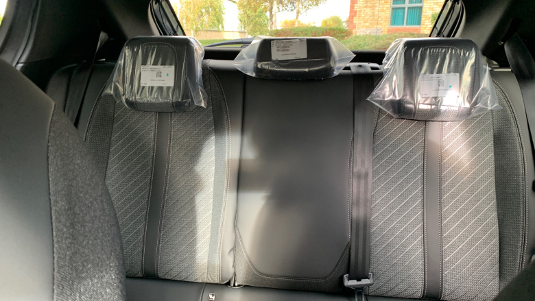 Peugeot 208 1.2 Hybrid 110 Allure 5dr e-DSC6 Petrol Hatchback